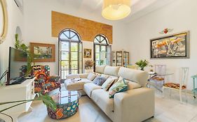Charming 2 Bedroom Boutique Triplex Apartment With Private Terrace At Seville City Center By Ocityzen